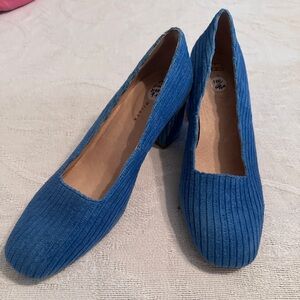 NWT Miista Blue cord chunky heels